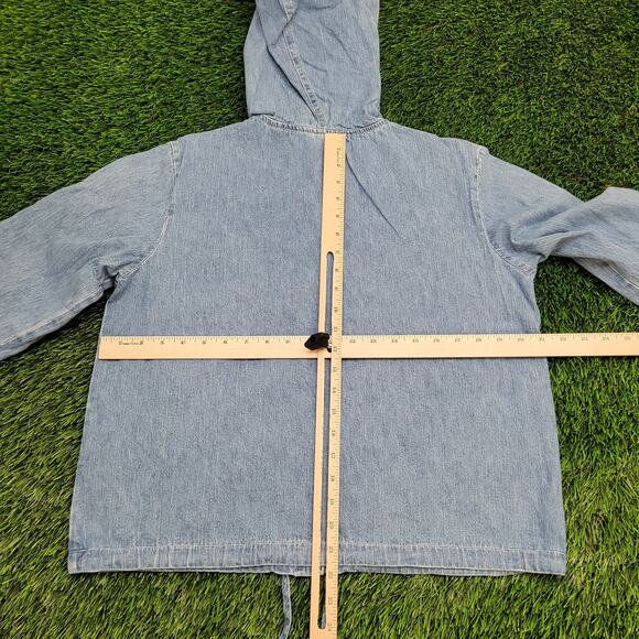 Studio-Ease Denim Hoodie Womens Medium 21x21 Cropped Boxy - Picture 4 of 12